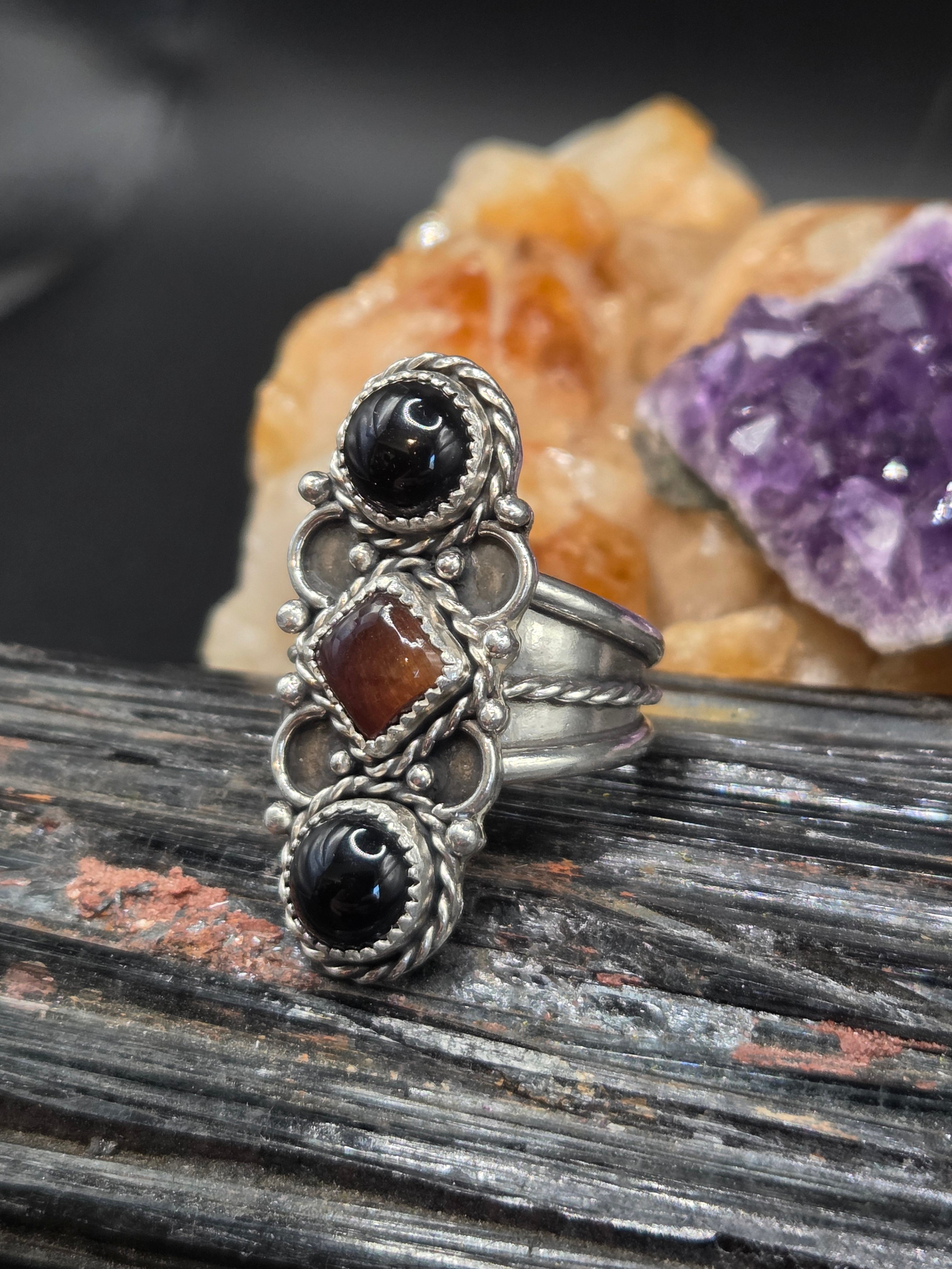 Black Onyx & Red Tigereye