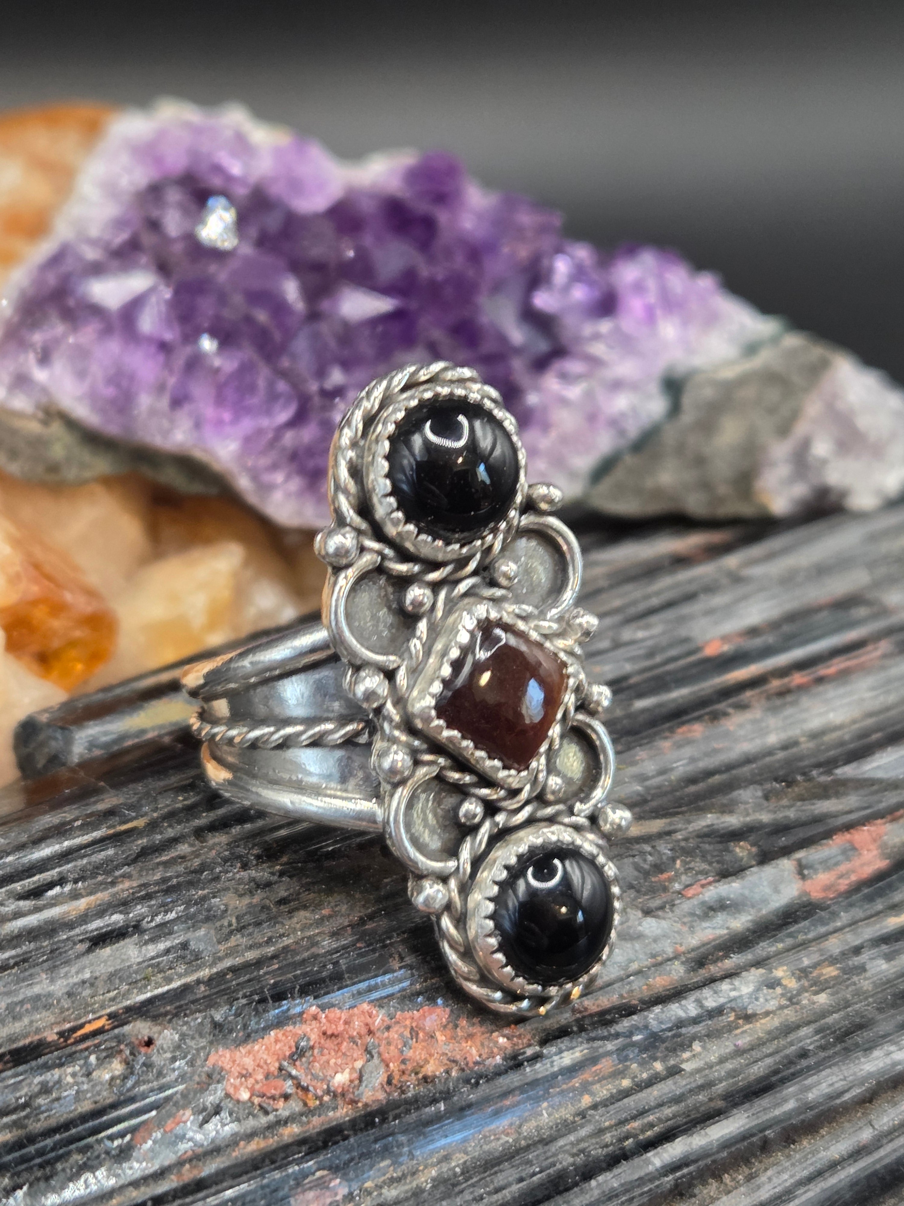 Black Onyx & Red Tigereye