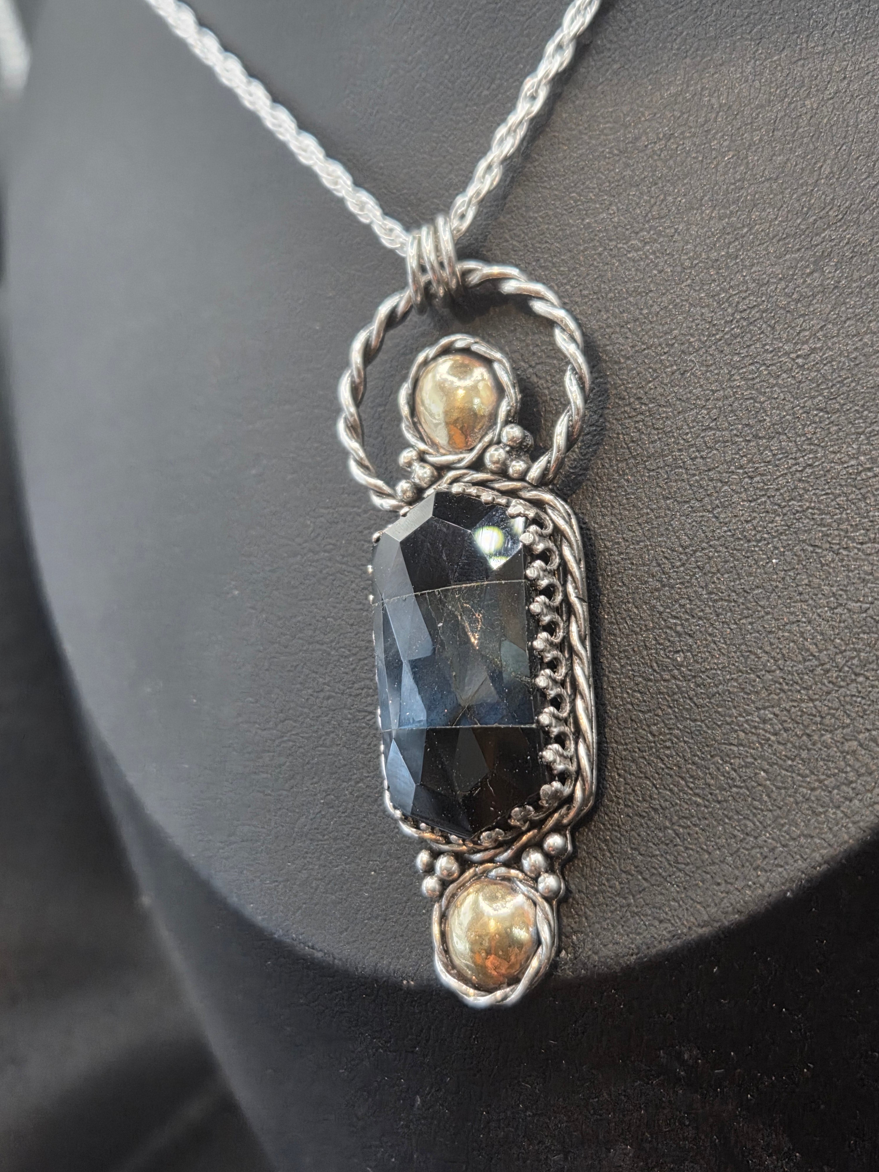 Black Onyx & Labradorite