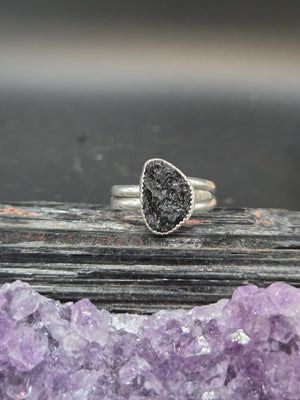 Tektite