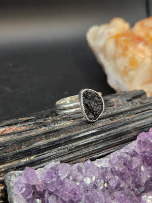 Tektite