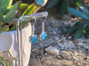 Blue Apatite W/Clear Quartz Topper