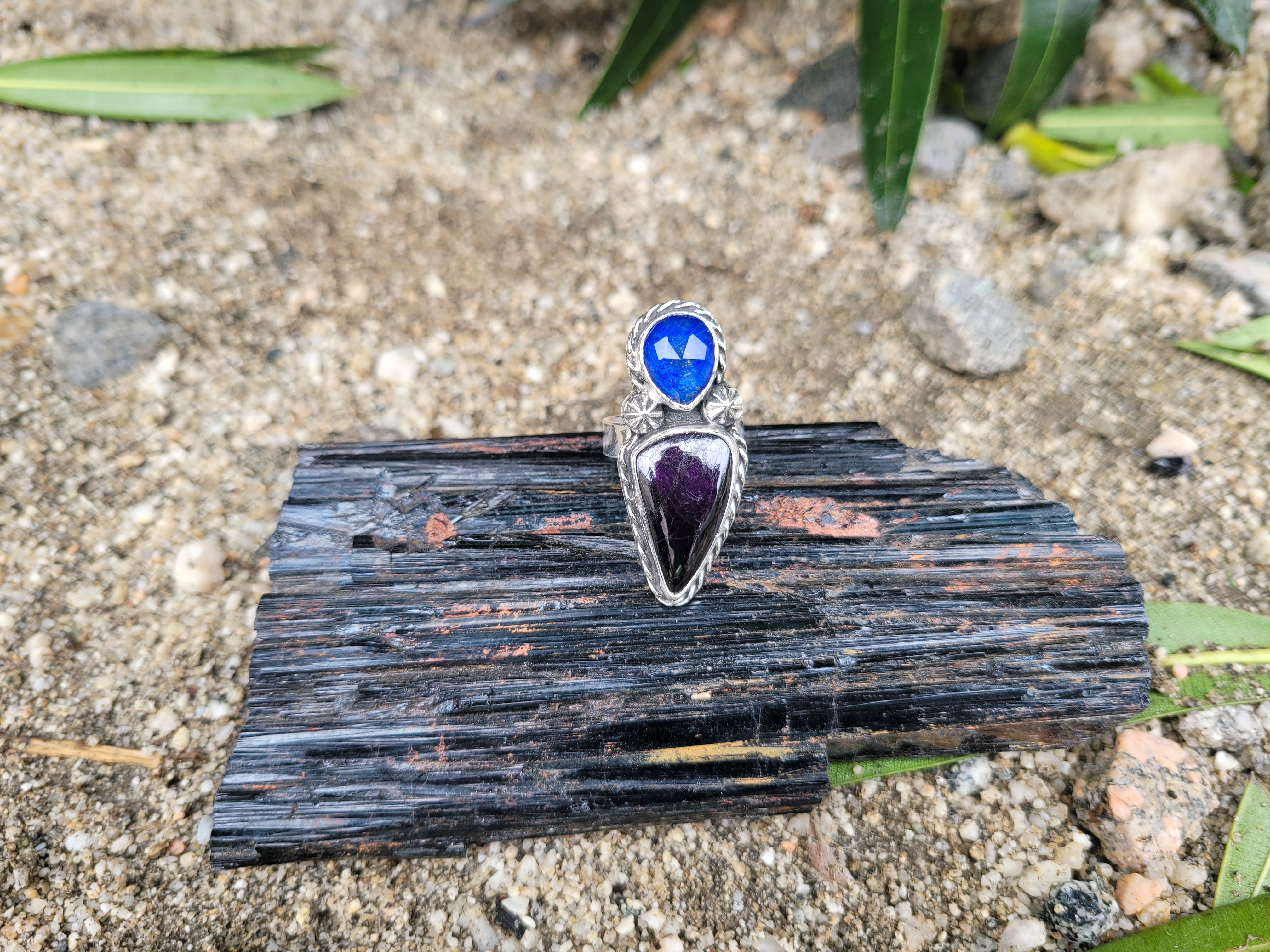 Lapis Lazuli/Quartz  Dublet And Purpurite