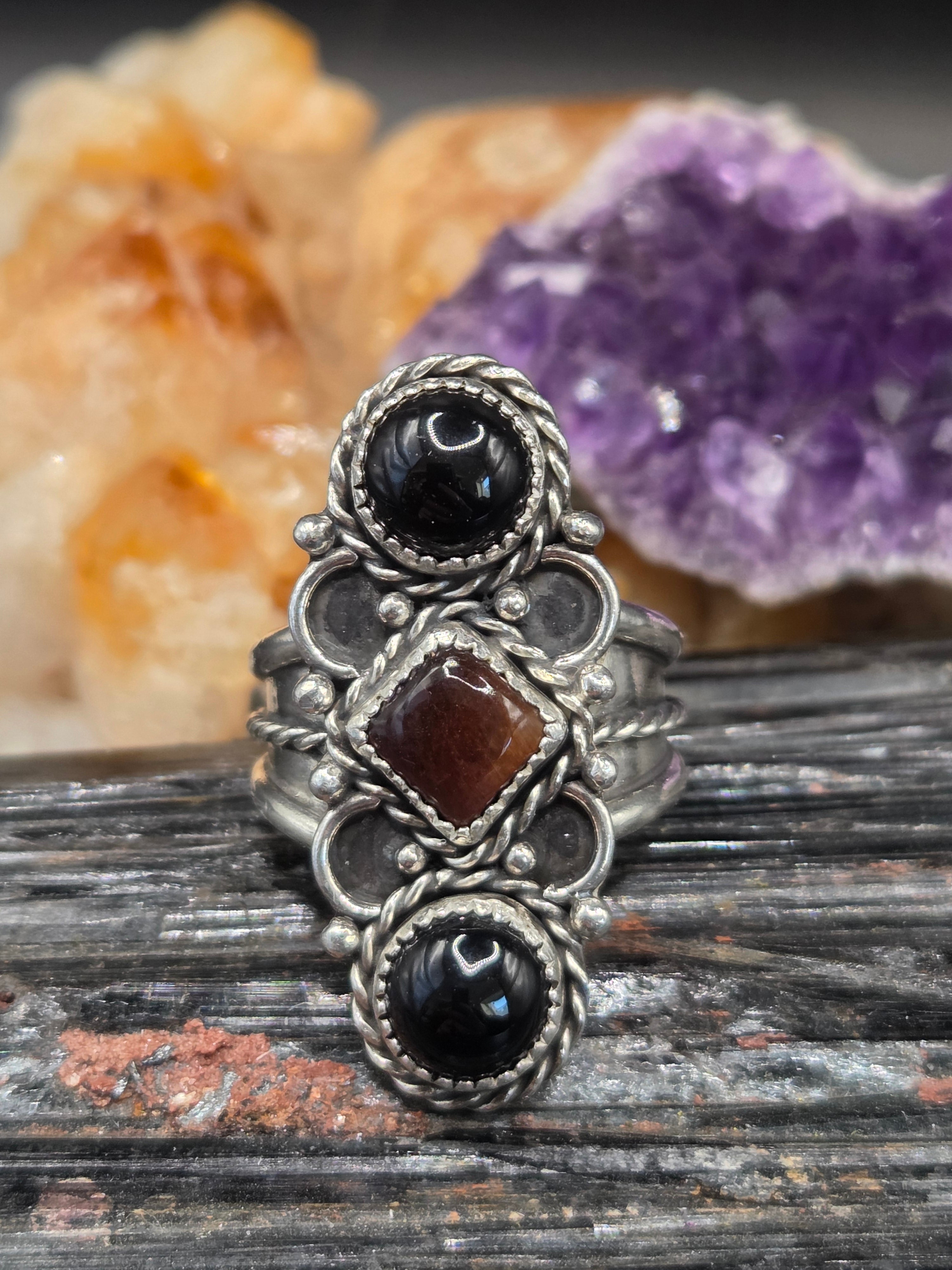 Black Onyx & Red Tigereye