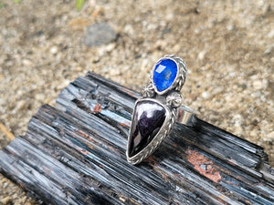 Lapis Lazuli/Quartz  Dublet And Purpurite