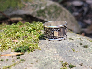 Double Lighting Bolt Silver Dusted Ring