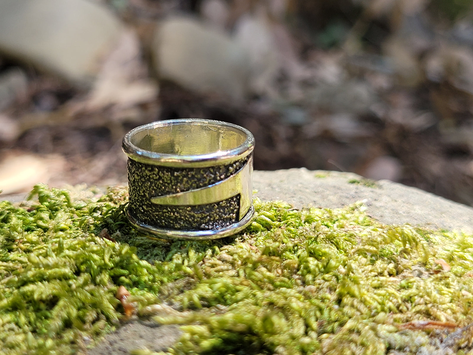 Lighting Bolt Silver Dusted Band