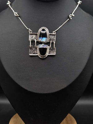 Black Onyx & Moonstone