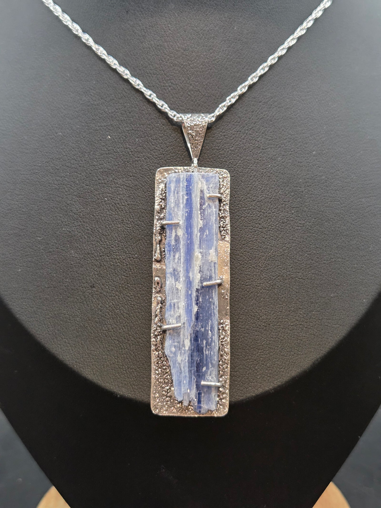 Raw Face Blue Kyanite