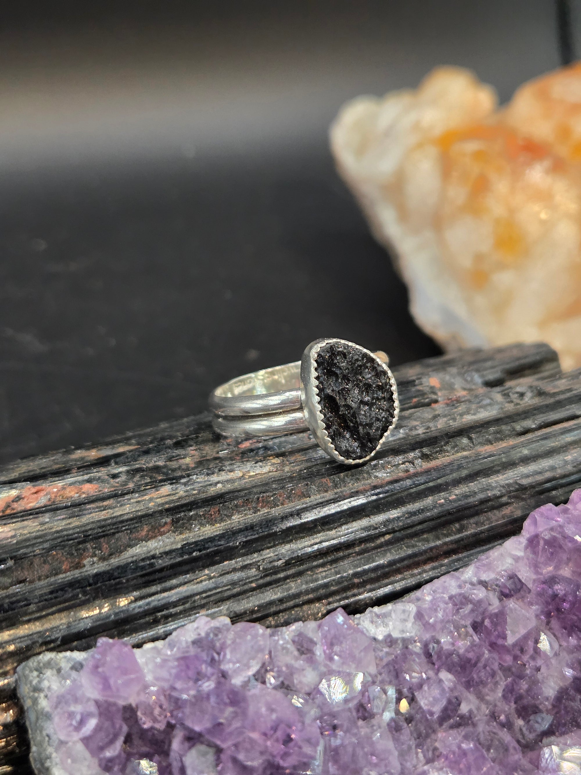 Tektite