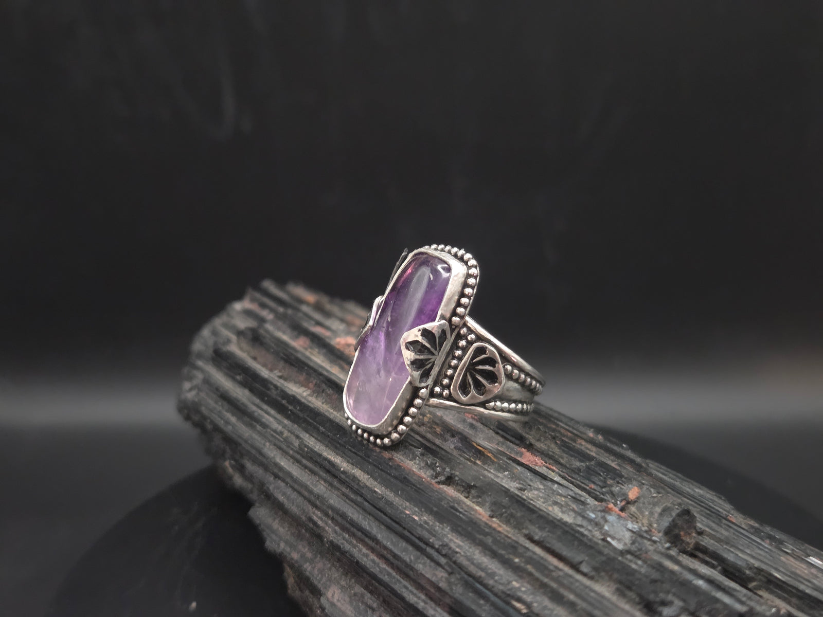 Amethyst rectangle ring
