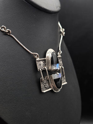 Black Onyx & Moonstone