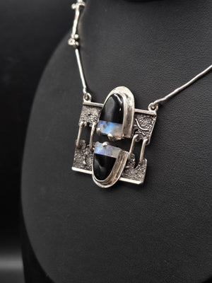 Black Onyx & Moonstone