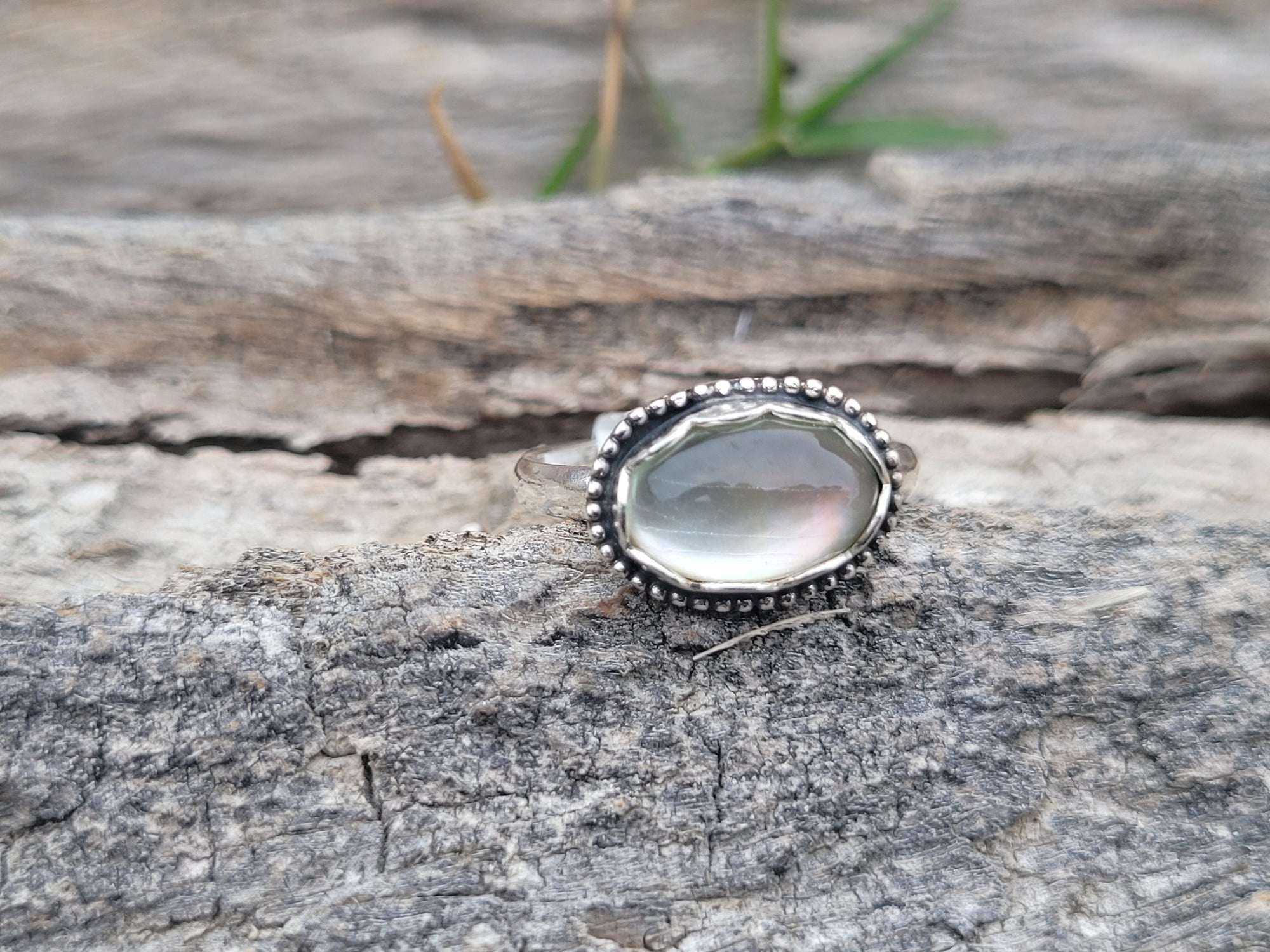 Mother Of Pearl w/quartz topper